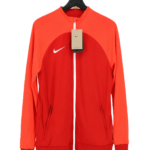 Bluza Nike dri fit rozpinana z białym zamkiem na wieszaku
