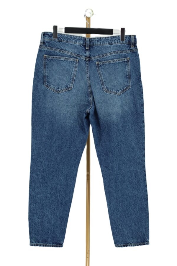 Jeansy mom fit mango z wysokim stanem - obrazek 2