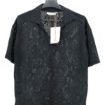 Czarna ażurowa bluzka polo z krótkim rękawem Pulz Jeans Pimissy przód z metką.