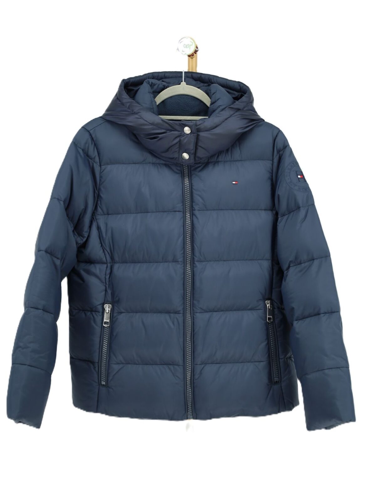 Kurtka zimowa damska Tommy Hilfiger z kapturem przód